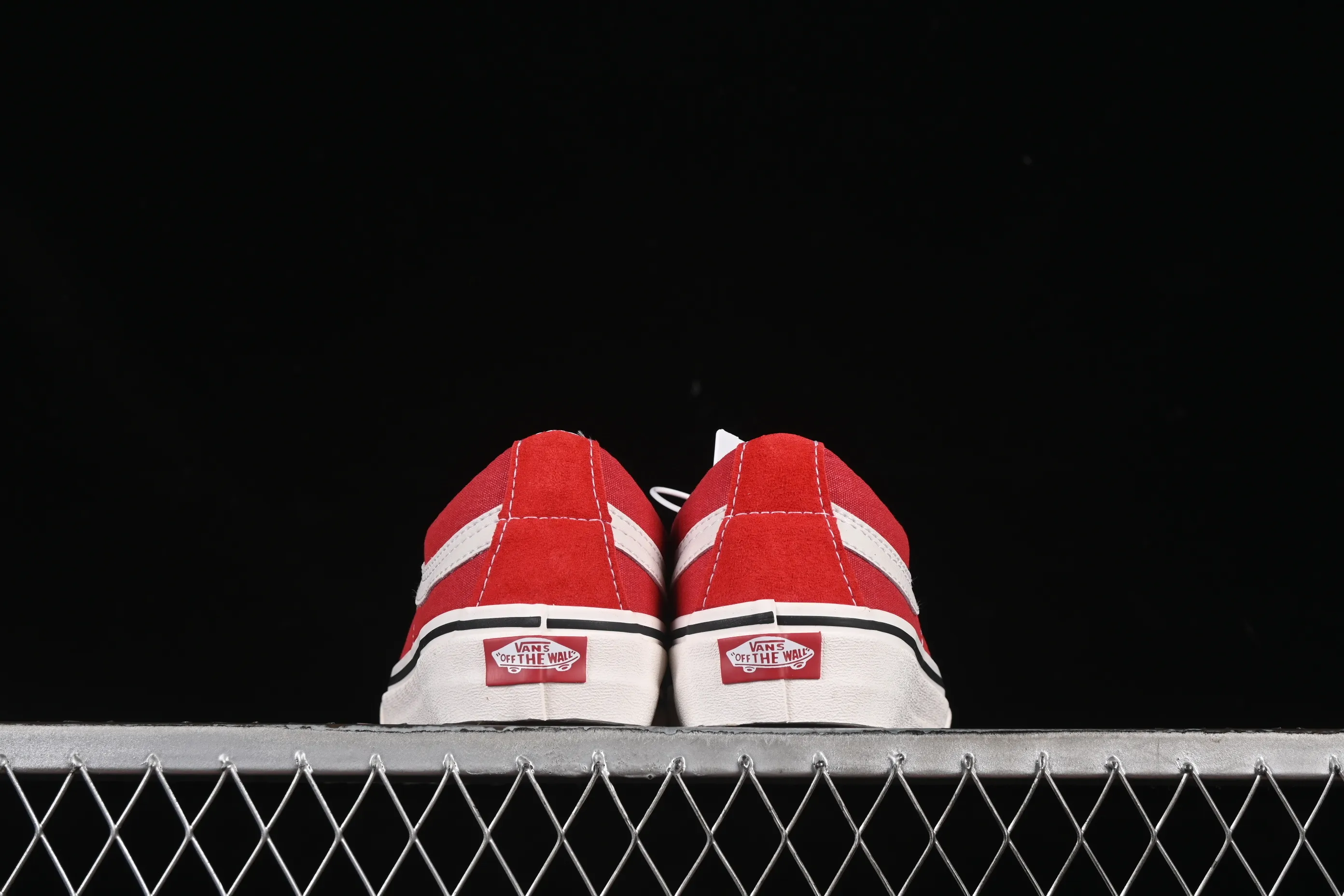 All categories Vans Vans series Vans Low Vans low-top Vans Sk8-Low white and red non-slip casual skateboard shoes VN0A4UWIXGJ